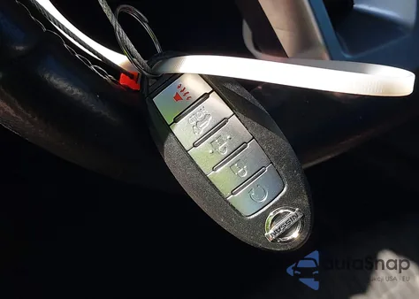 2018 Nissan Rogue Sv z USA, uszkodzony, nr VIN 5N1AT2MT5JC761548